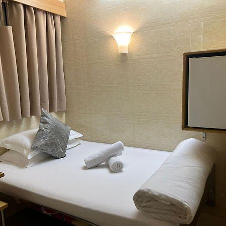 הונג קונג Hollywood Guesthouse מראה חיצוני תמונה