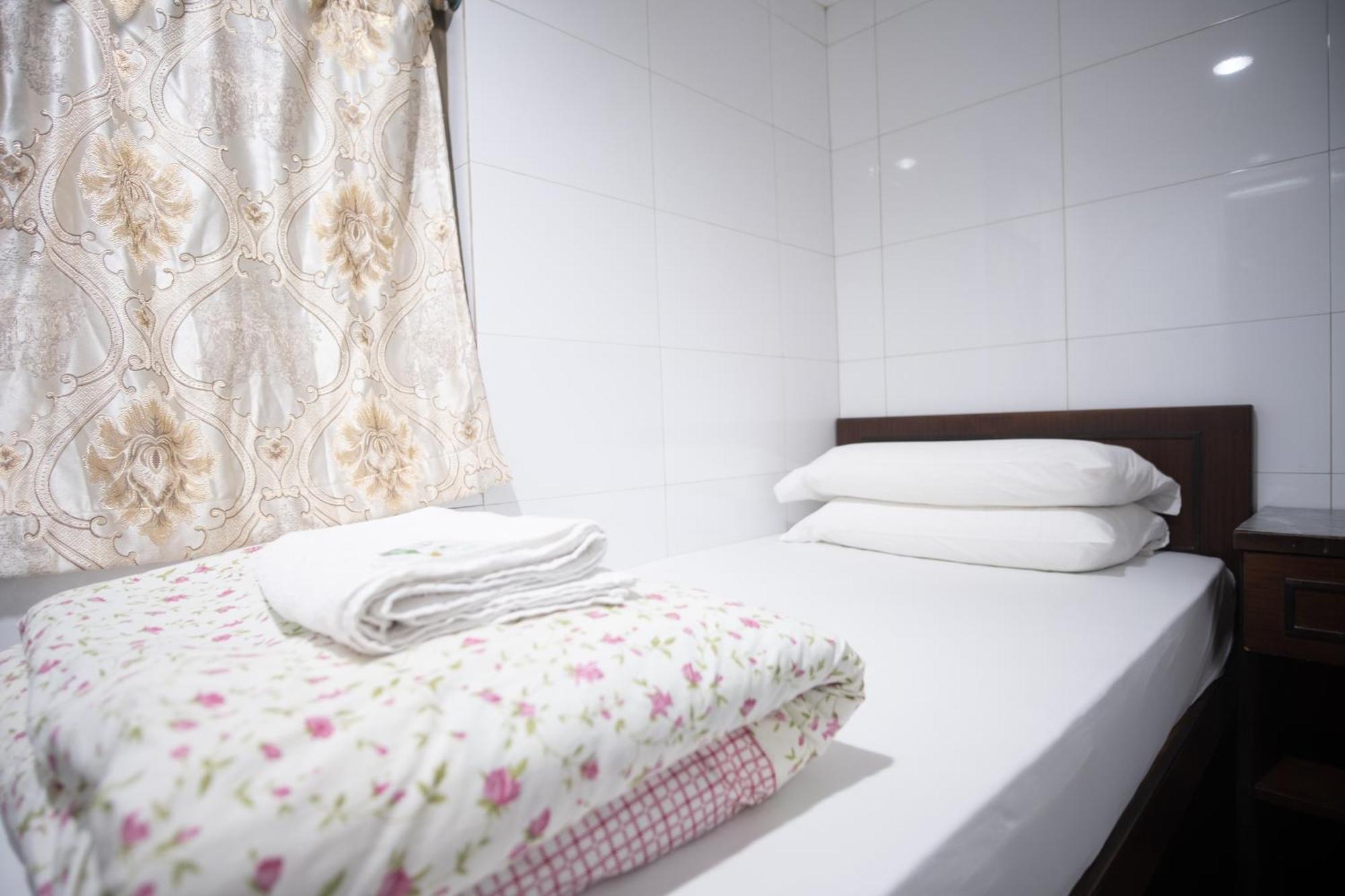הונג קונג Hollywood Guesthouse מראה חיצוני תמונה